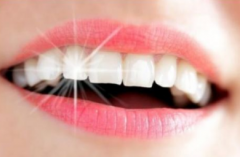 紫金县冷光牙齿美白一般要做多少次见效 